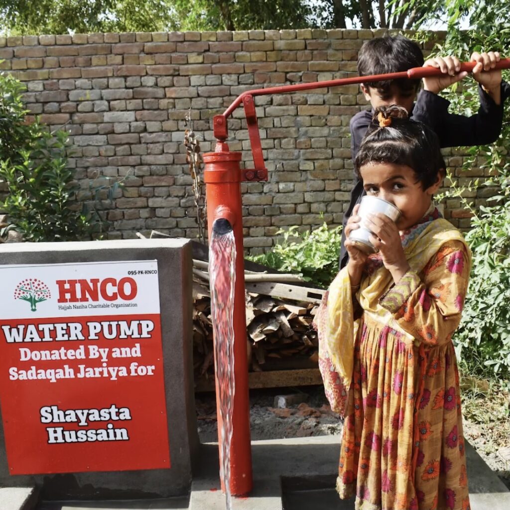 Manual hand water pump installation